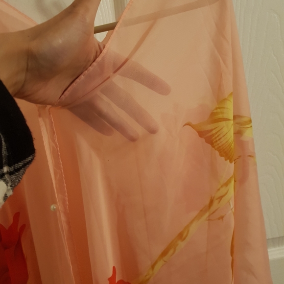 Swimsuit coverup - Picture 3 of 4